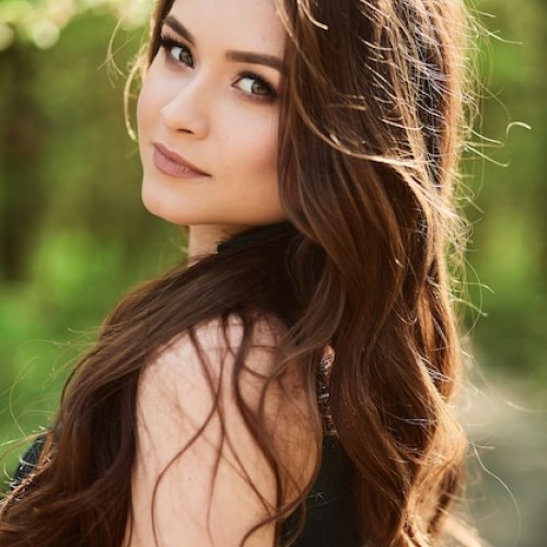 Boutaina  B.