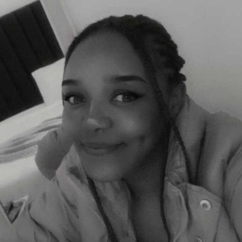 Tineyi L. profile photo