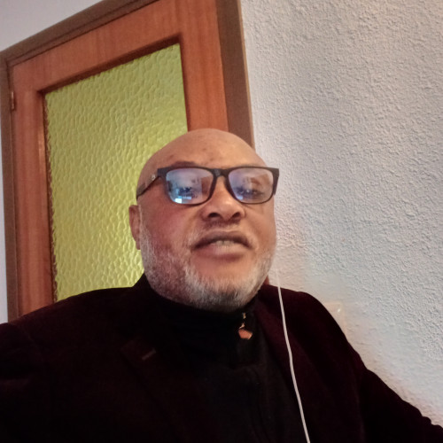 Charles Onyema  U. profile photo