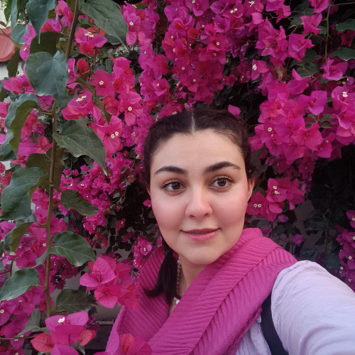 nazanin a. profile photo