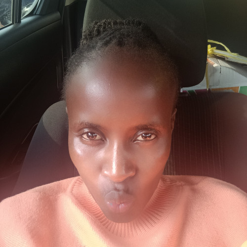 Everlyne L. profile photo