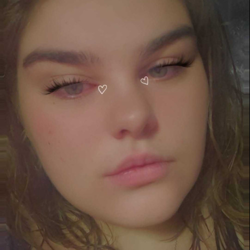 madalyn r. profile photo