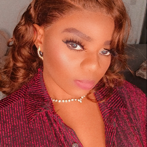 Prosefina  H. profile photo