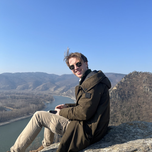 max g. profile photo