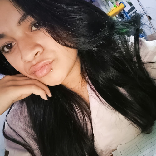 Itzel  B. profile photo