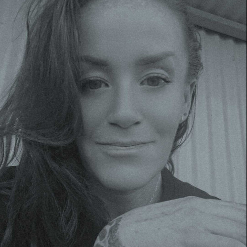 lara d. profile photo