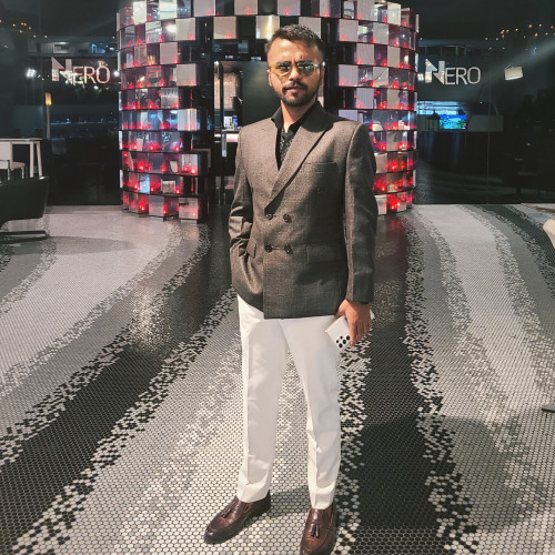 SHIVANK D. profile photo