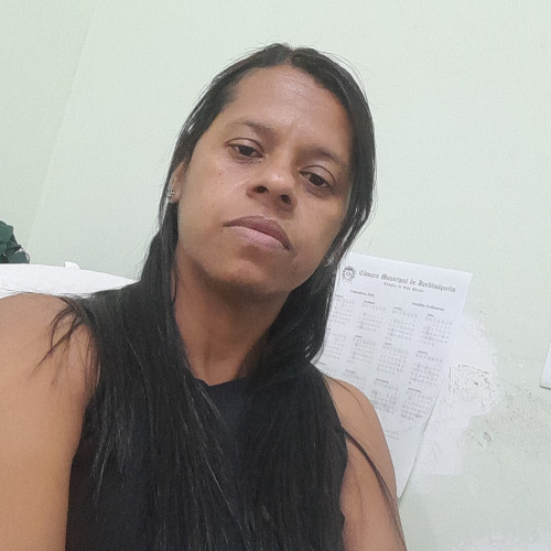 roselaine r. profile photo