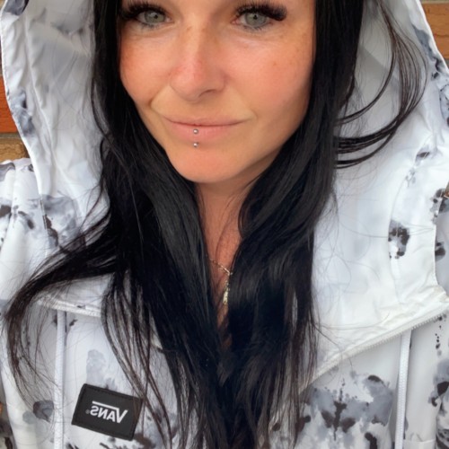 Julie T.