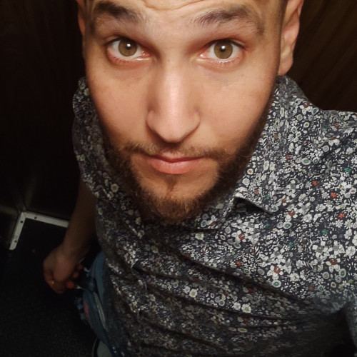Simo L. profile photo