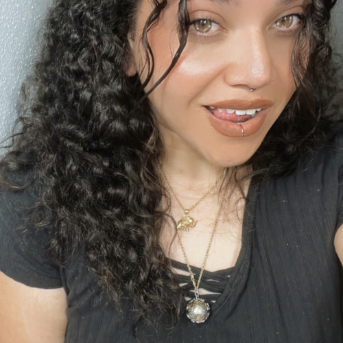 Paola V.