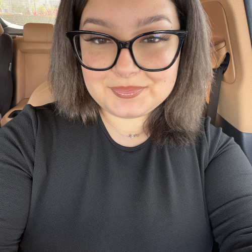 Cleo R. profile photo