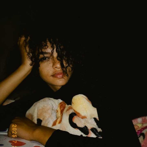 jhenn b. profile photo