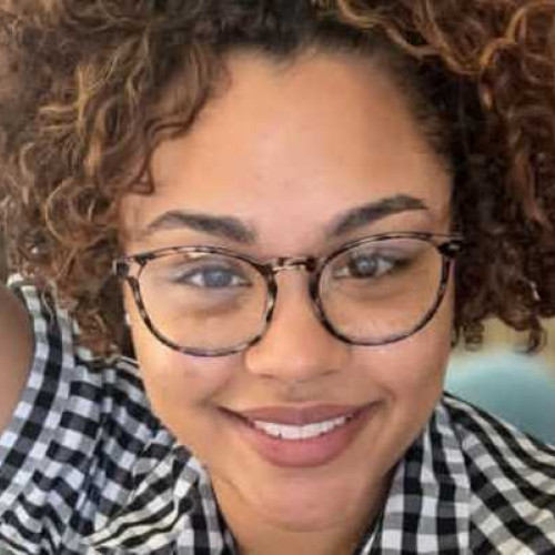 Charlotte m. profile photo