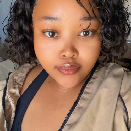 Mbalenhle  M.