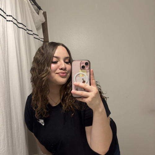 Millie V. profile photo