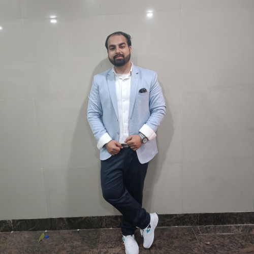 Amit R.