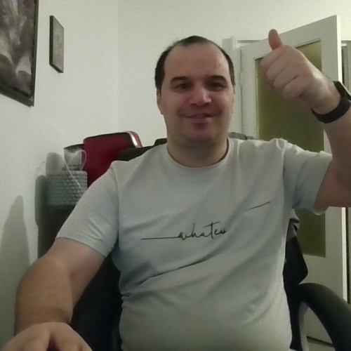 marian r. profile photo