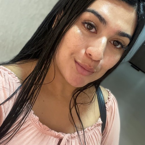 Yessenia  C.