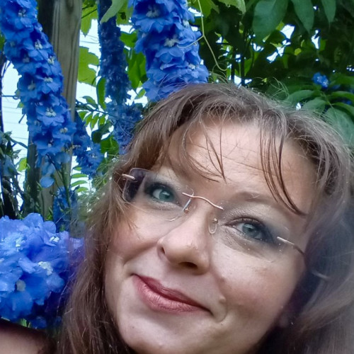 Laura W. profile photo