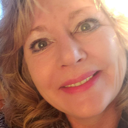 Cindy R.