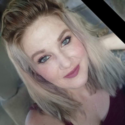 Niki M. profile photo