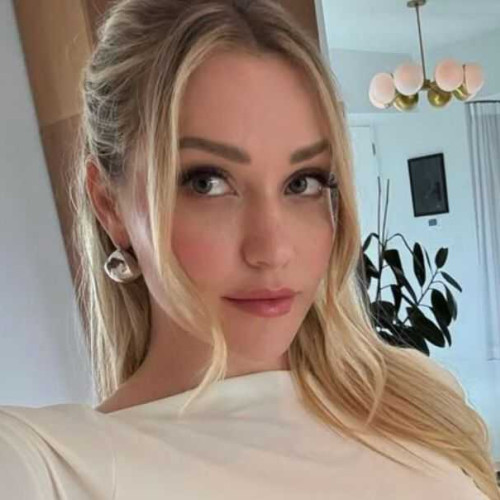 Amelia c. profile photo