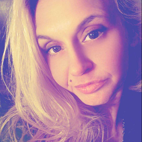 Beth W. profile photo