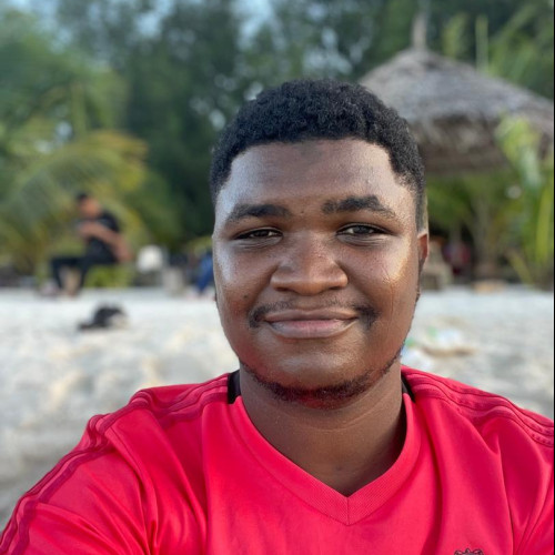 mudhahir m. profile photo