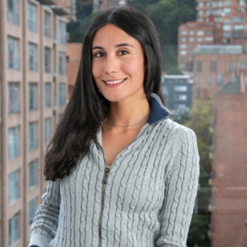 Juliana F.