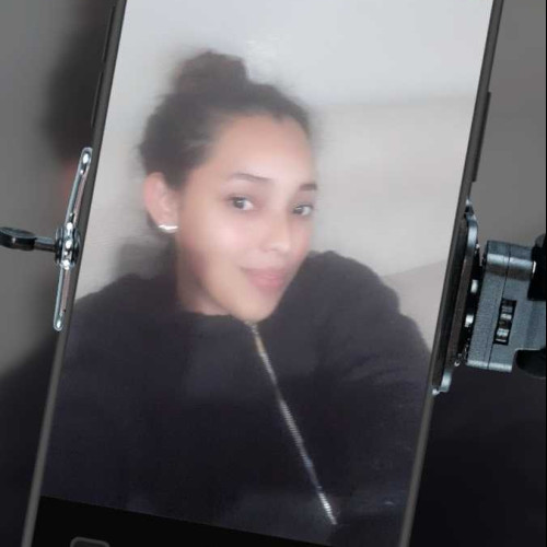 Yoselin s. profile photo