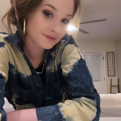 Emilee B. profile photo