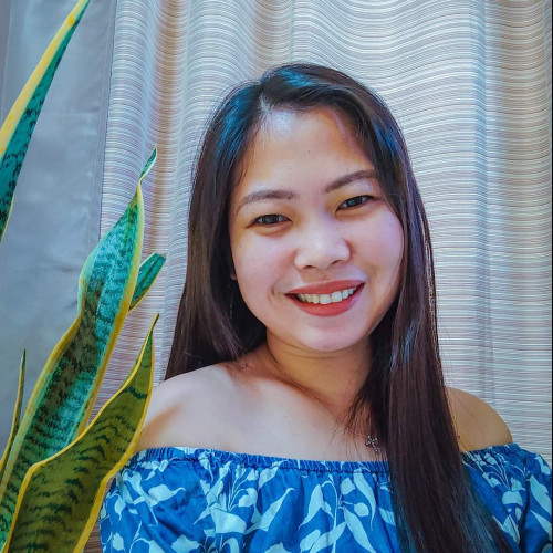 Julia G. profile photo