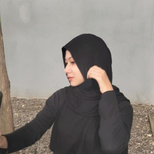 Izatul A. profile photo