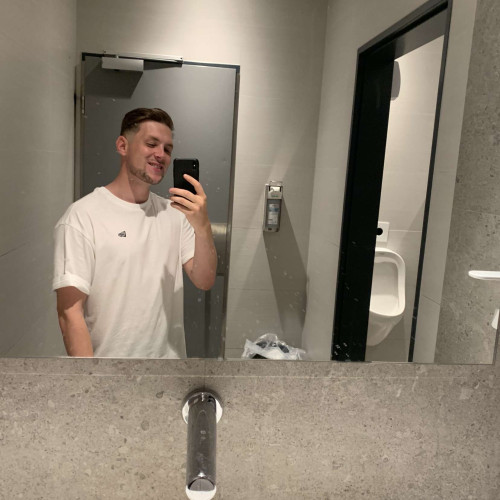 Albert K. profile photo