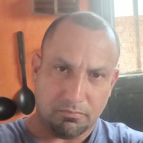Carlos  V. profile photo