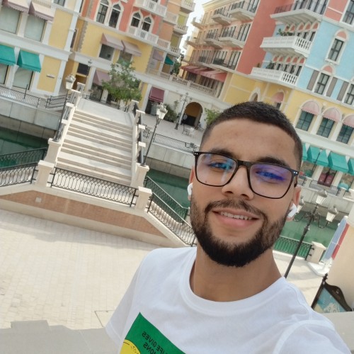 Youness l. profile photo