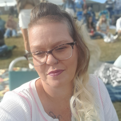 Michelle  D. profile photo