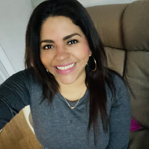 lizzy c. profile photo