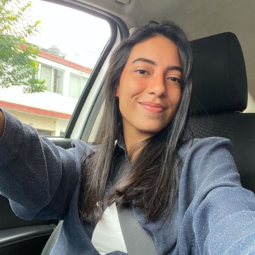 Ximena P.