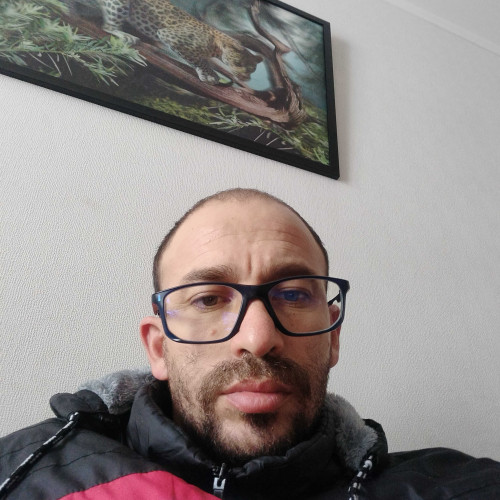 Marco V. profile photo