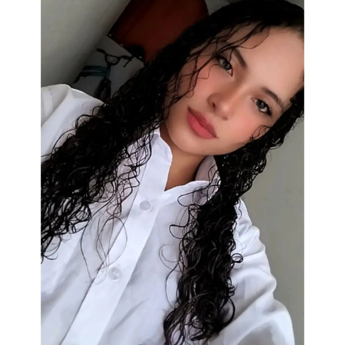 Isa M. profile photo