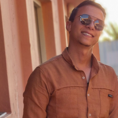 Amine  B. profile photo