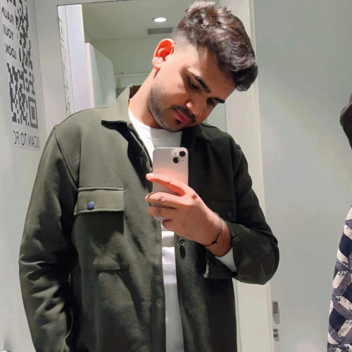 manik k. profile photo