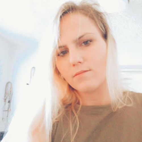 Lola E. profile photo