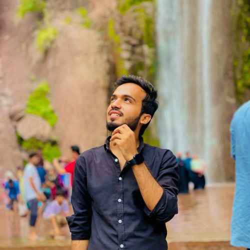 Ali M.