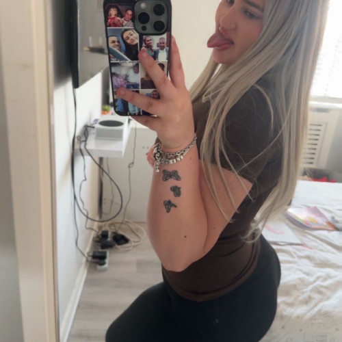 Kira f. profile photo