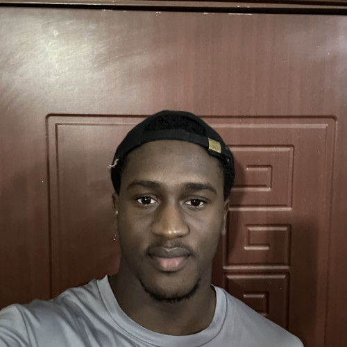Naz R.