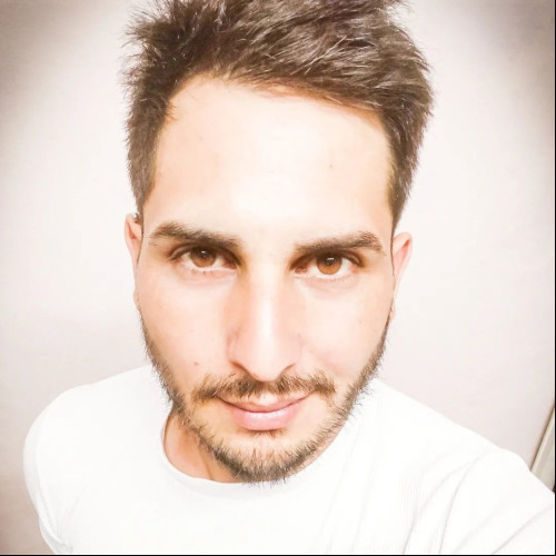 Lucas Sebastian H.