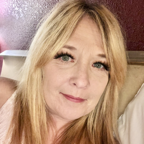 Heidi W. profile photo